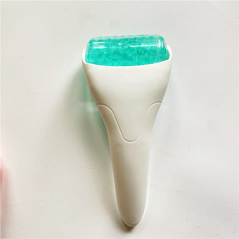 Beauty Body Ice Roller 01