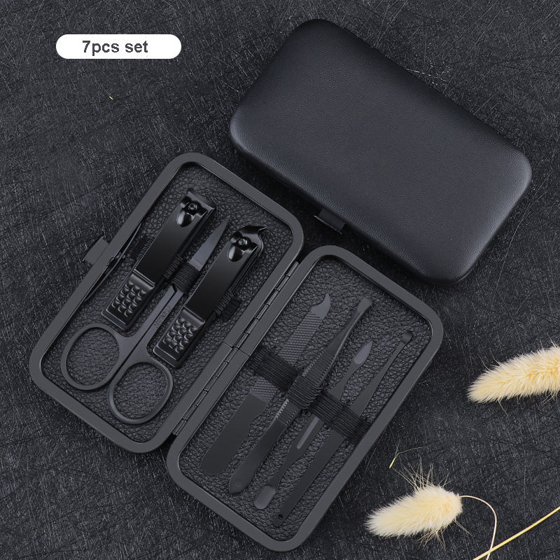 Black Color 18 16 12 10 7pcs Mani & Pedi Set